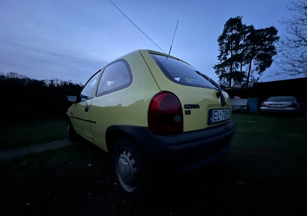 Opel Corsa cena 2599 przebieg: 158000, rok produkcji 1996 z Rzgów małe 37